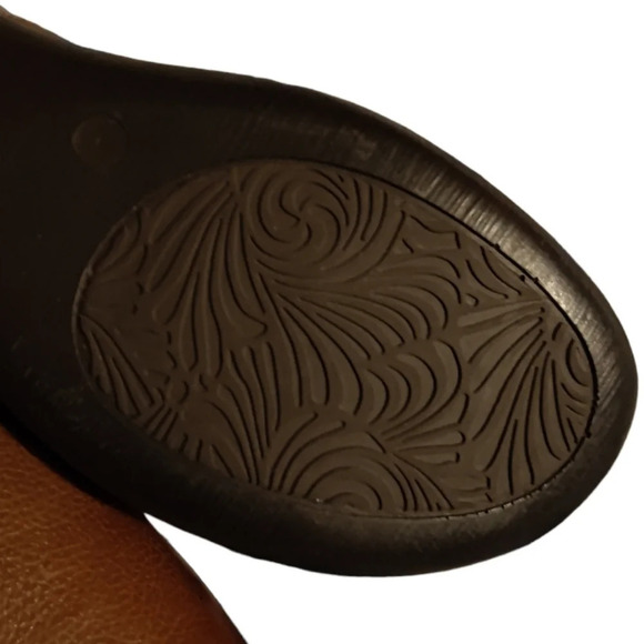 Comfortable Malone Clogs EUC ❤️ - Picture 11 of 14